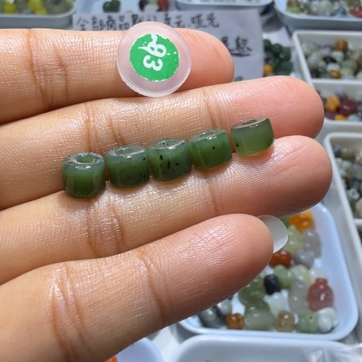 和田玉未镶嵌珠宝奇石
