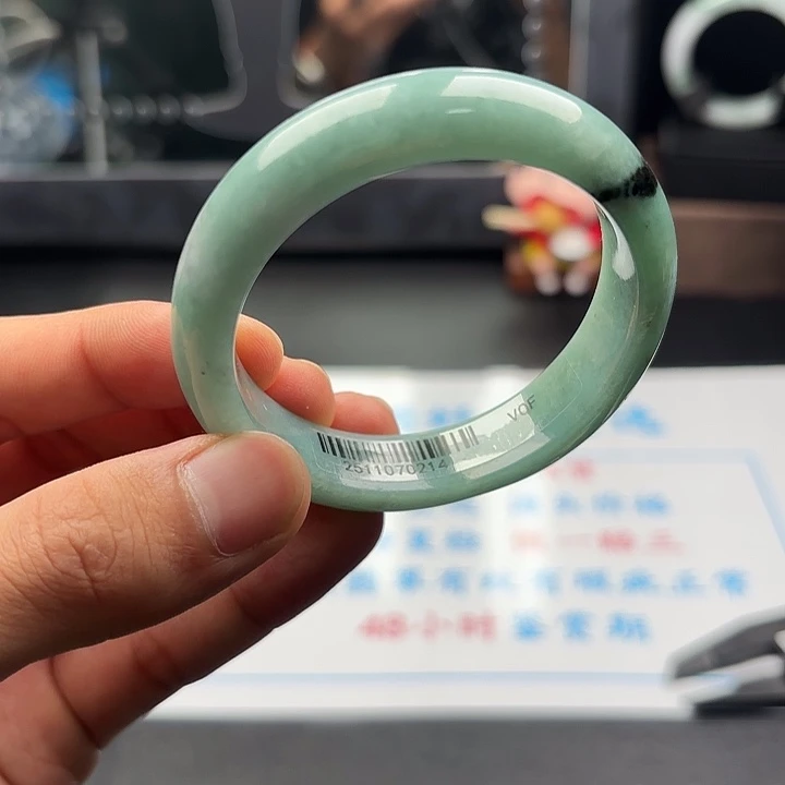 翡翠未镶嵌手镯5253x3 14