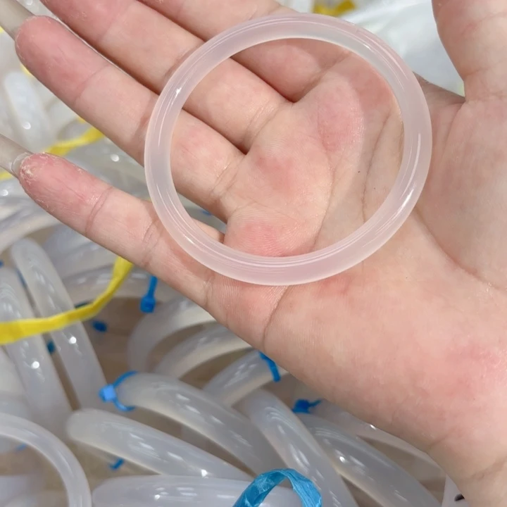 玛瑙/玉髓手镯足铂镶嵌