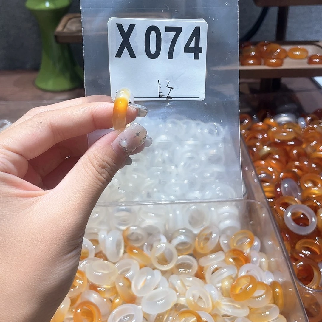 未镶嵌戒指玛瑙/玉髓074