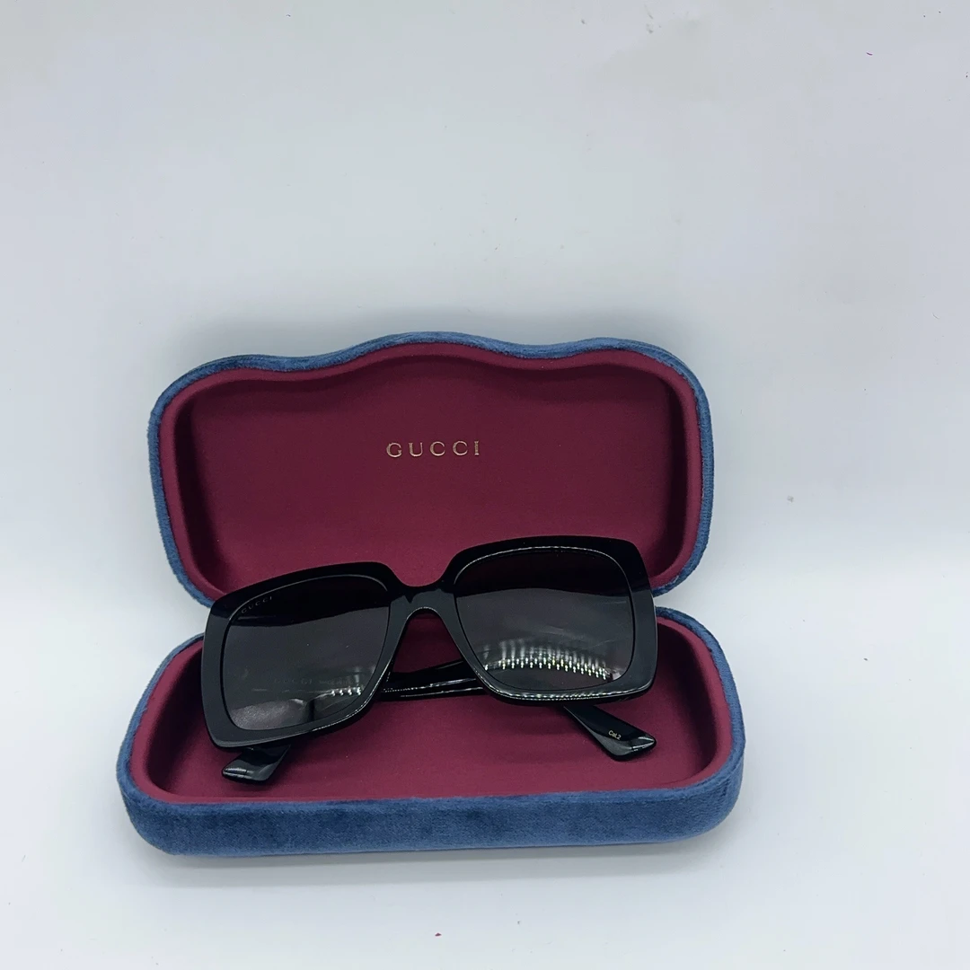 95新 GUCCI/古驰  方框墨镜 1547 2517