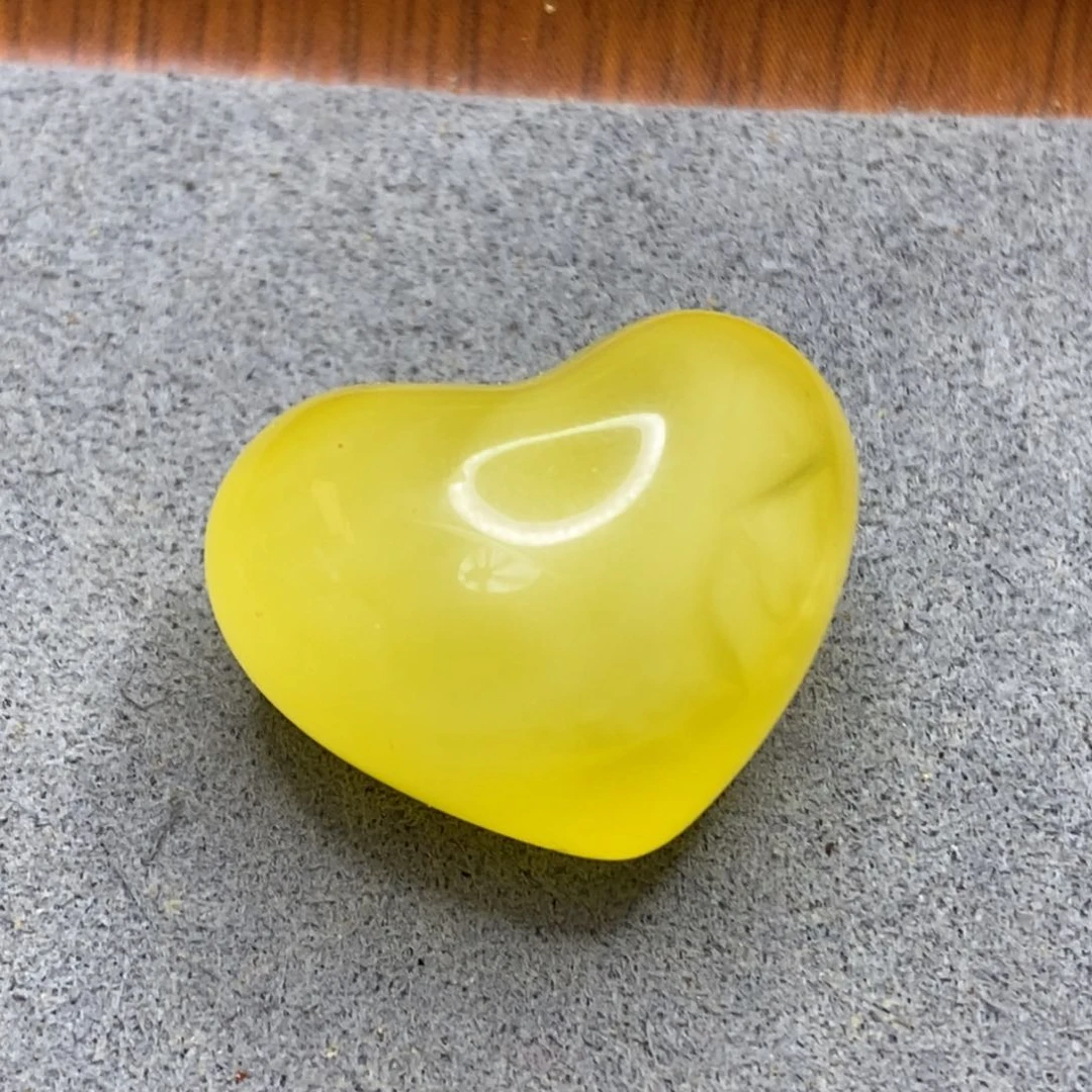 定制琥珀未镶嵌梨