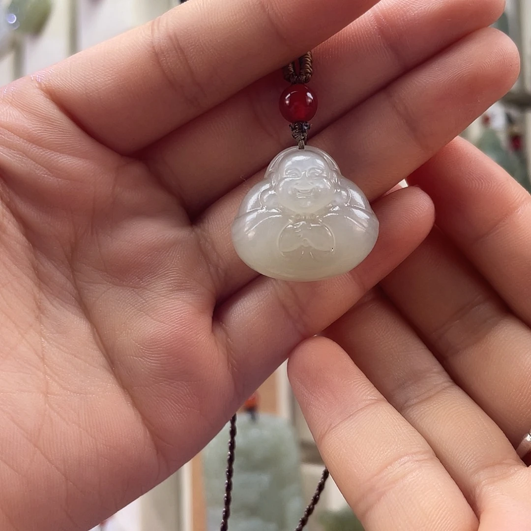 和田玉（糖玉）未镶嵌颈饰