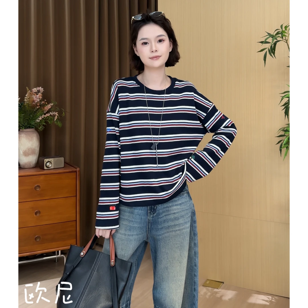 欧尼私服 2025秋季慵懒风条纹长袖t恤宽松显瘦百搭上衣2508C4944