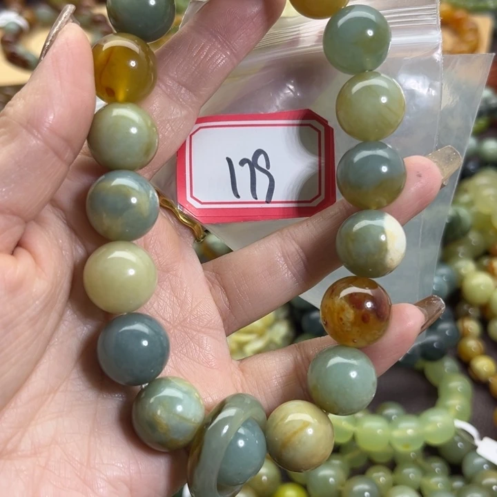 蛇纹石玉未镶嵌手链