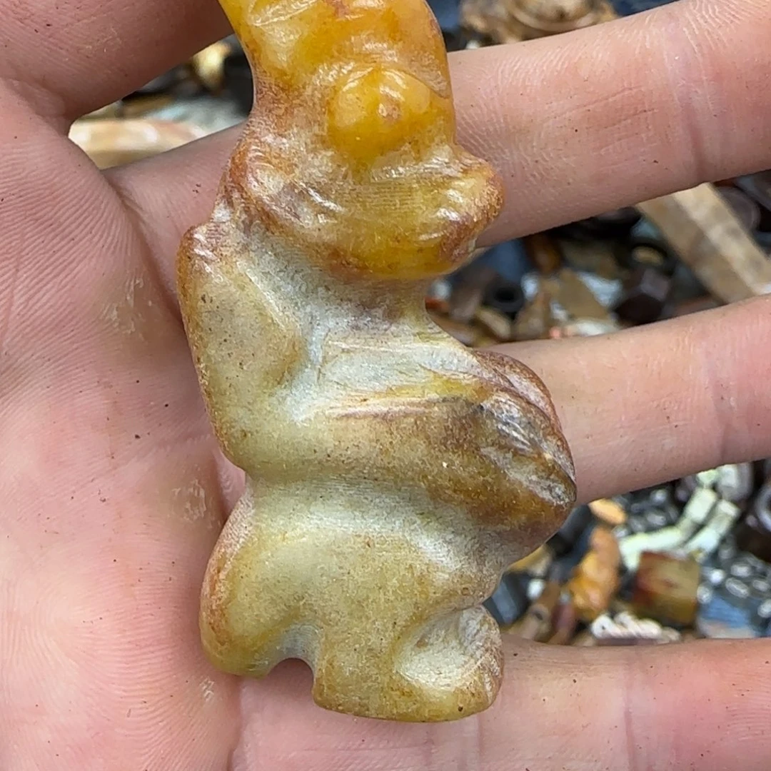 未镶嵌和田玉（糖玉）挂件