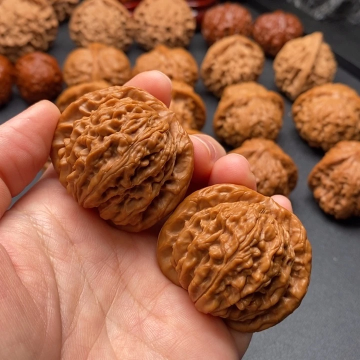 瓜***瓜吊坠文玩核桃43尺楼子