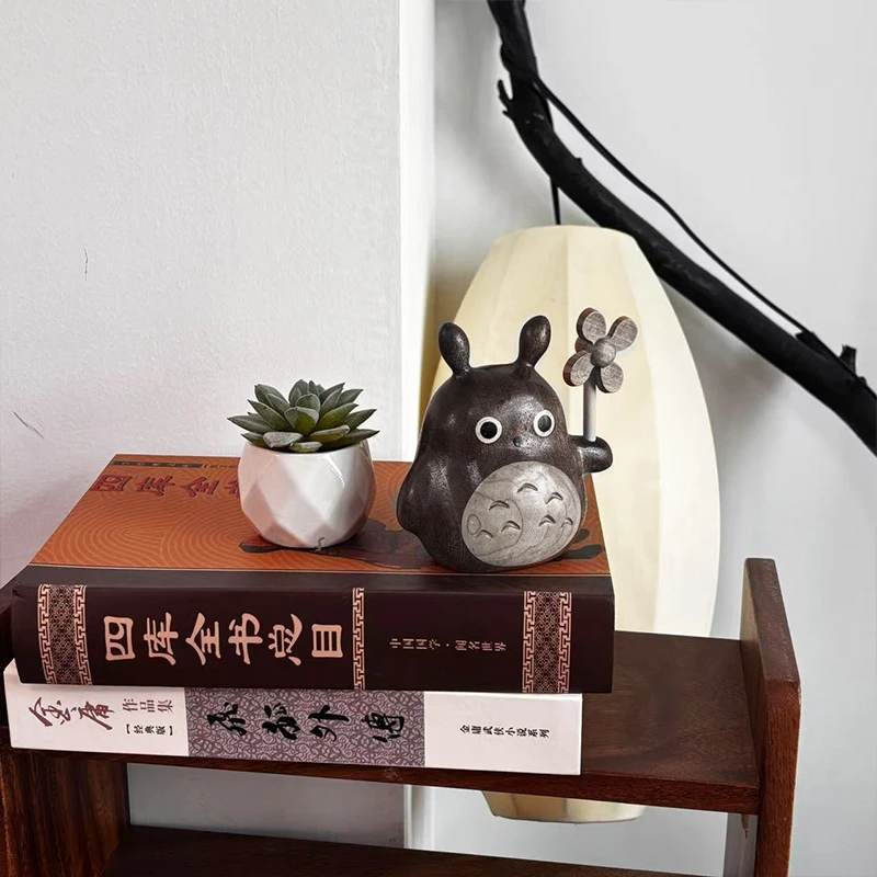 实木龙猫家装桌面小摆件