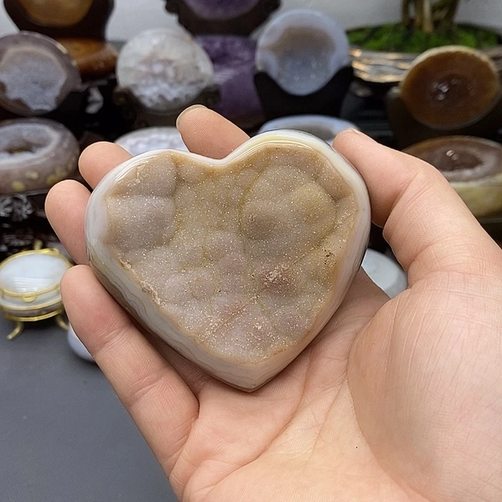 未镶嵌紫晶摆件爱心