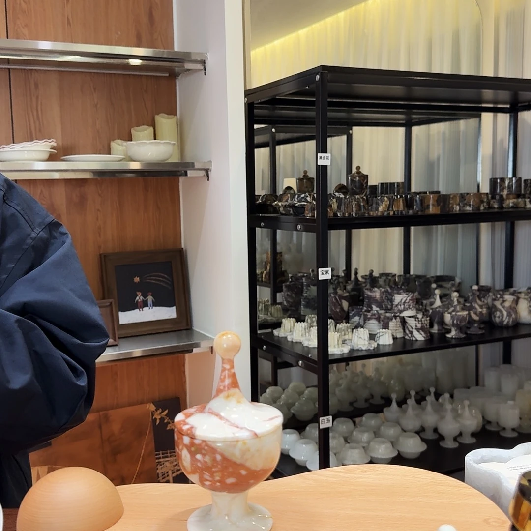 大理石360宝红迷你马戏团