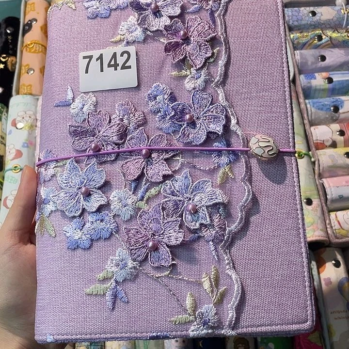 织绣A5活页不加纸7142