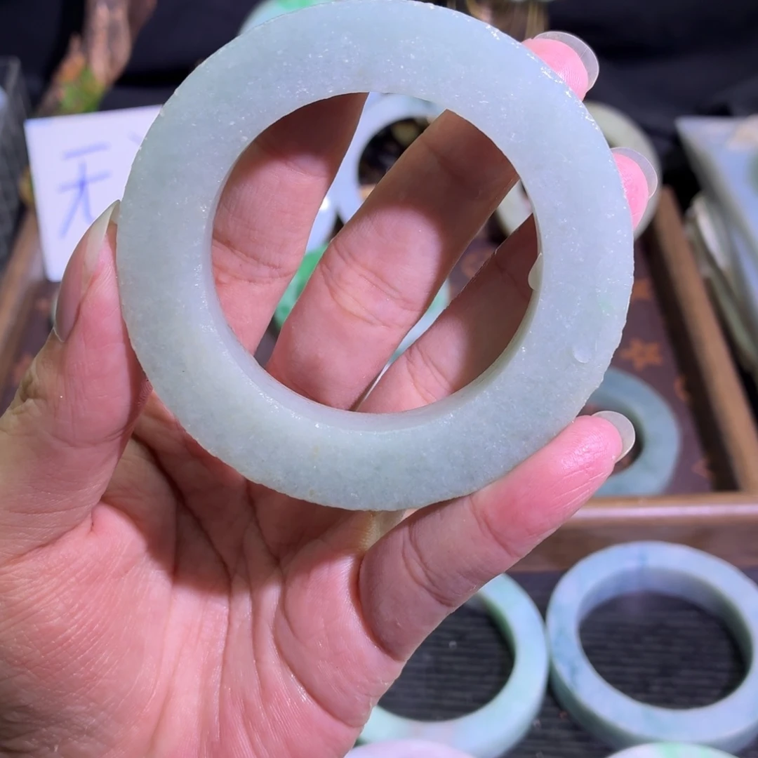 定制翡翠未镶嵌翡翠A货毛胚手镯定制