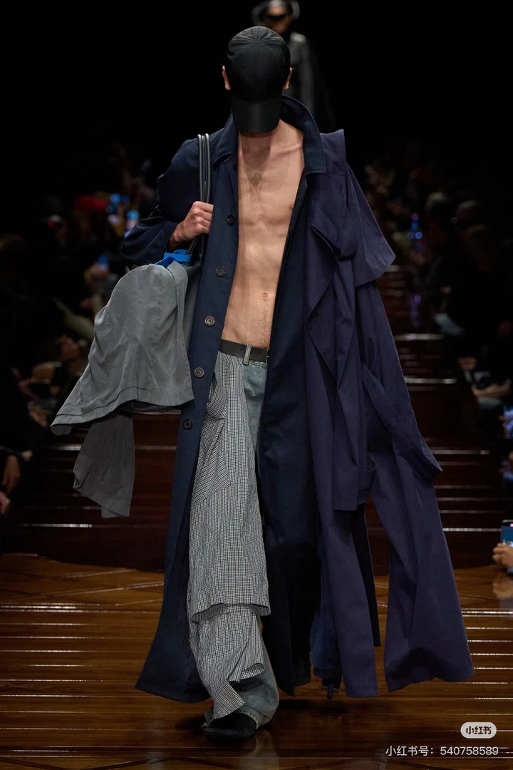 27号高端潮牌轻奢T恤