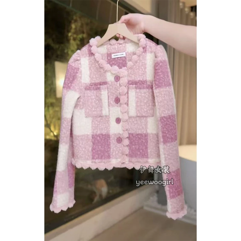 【伊舞】新款小香风复古粉色格纹羊羔绒设计感外套短款气质长袖上衣