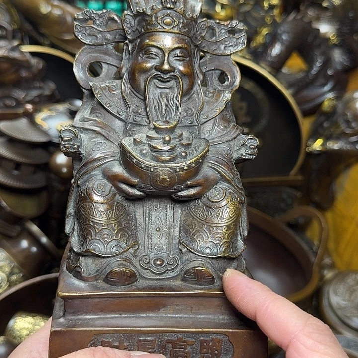 铜器摆件收收藏藏