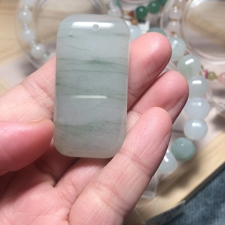 石英岩玉未镶嵌吊坠(赠链)