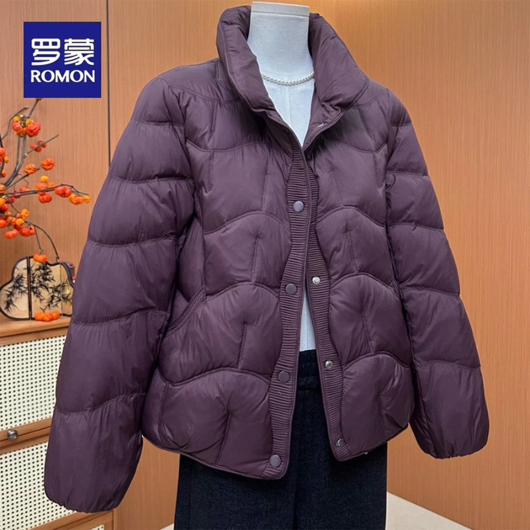 罗蒙妈妈冬装新款今年流行洋气轻薄好看保暖时尚立领羽绒服外套女