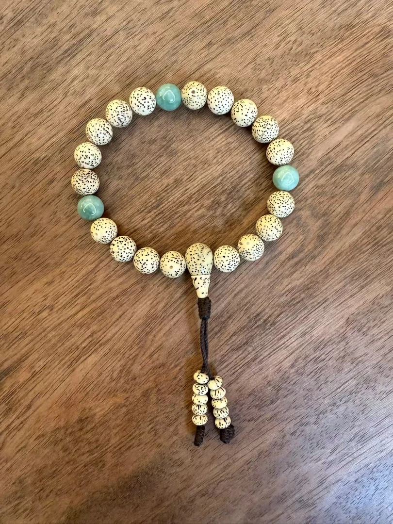 非金属木质手链 【孫.先生推荐】-带绿珠星月菩提饰品