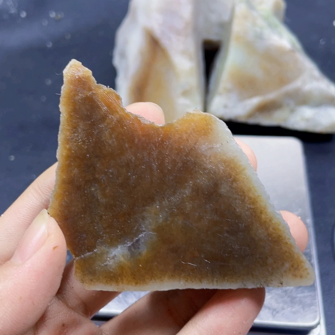 未镶嵌和田玉珠宝半成品