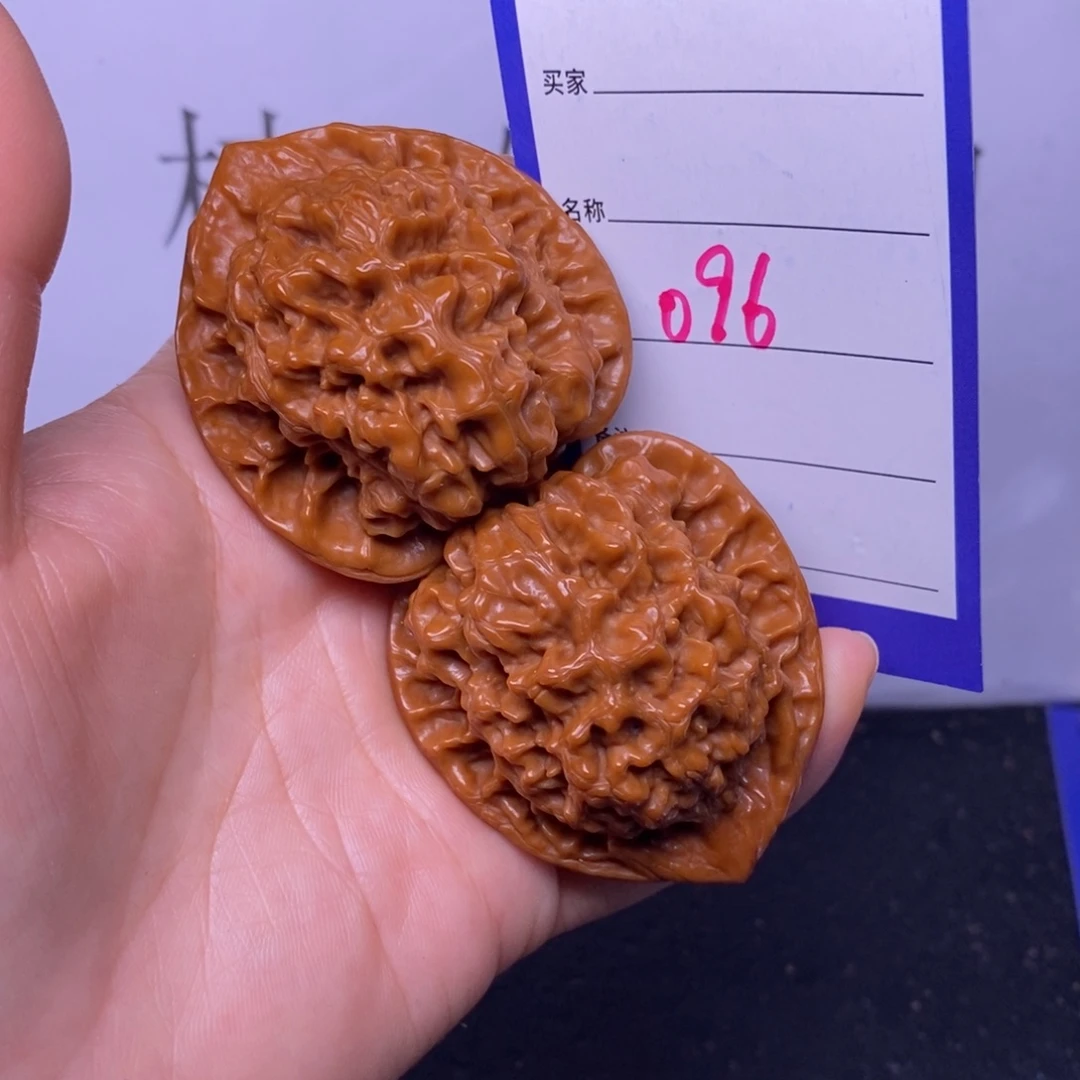 文玩核桃把件096/46官帽