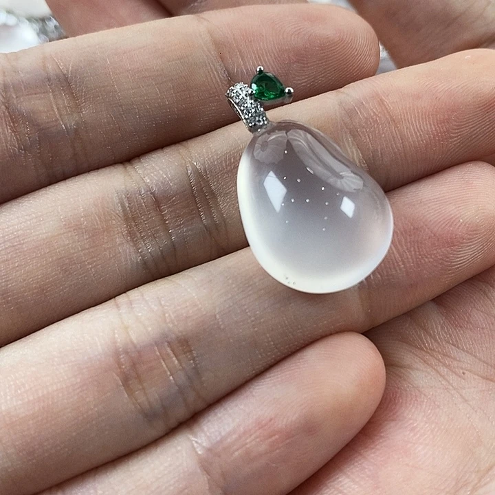 石英质玉银S925镀金镶嵌颈饰