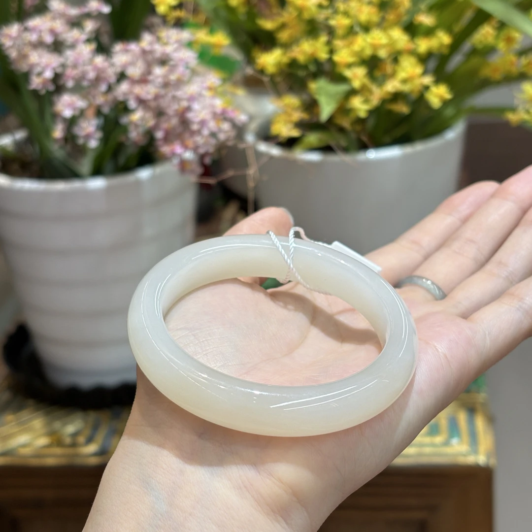 121809wm和田玉青海料藕粉手镯约56.1圈口55.2克