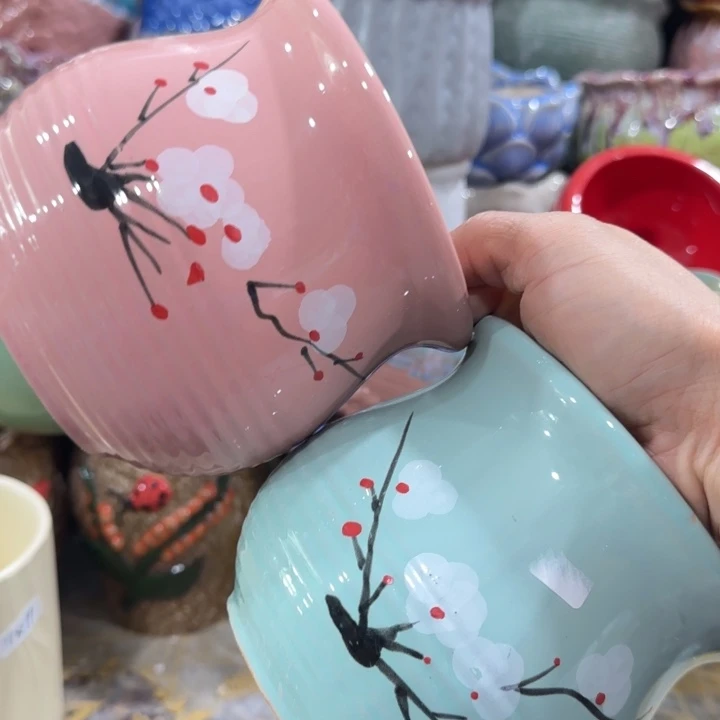 凑9块包邮，有孔，不清楚找客服