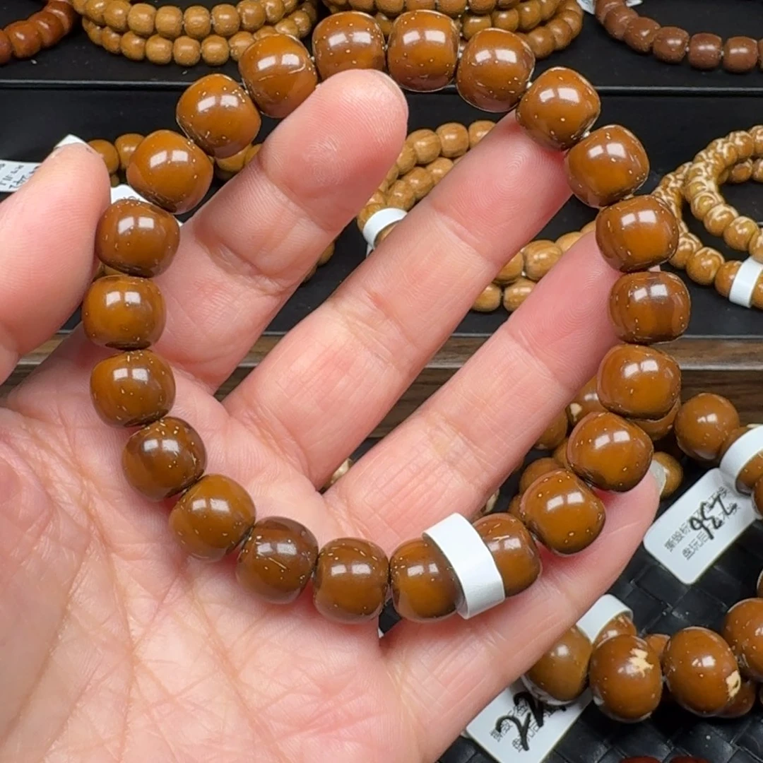 T***l手串紫金鼠11实心老型（高油高密）237