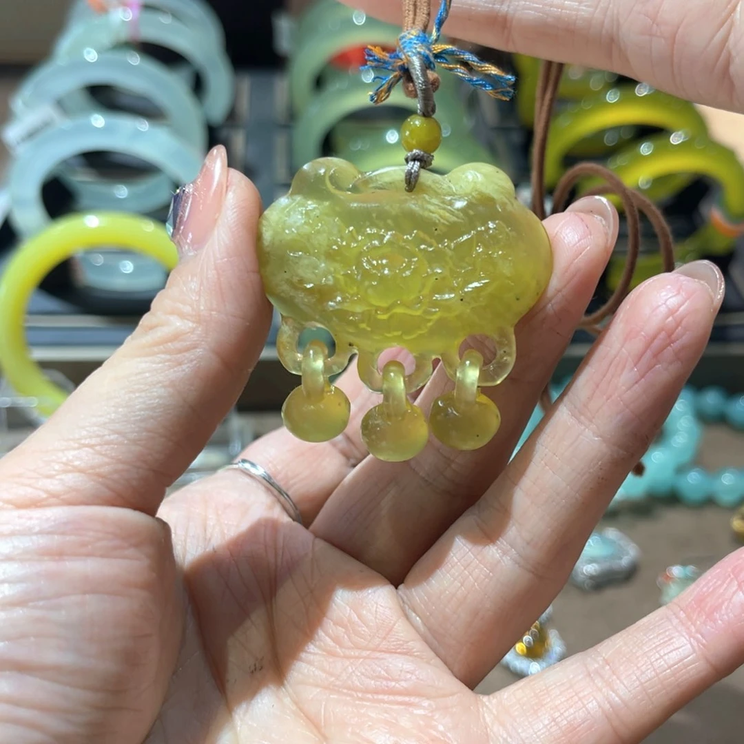 岫玉手镯未镶嵌手镯