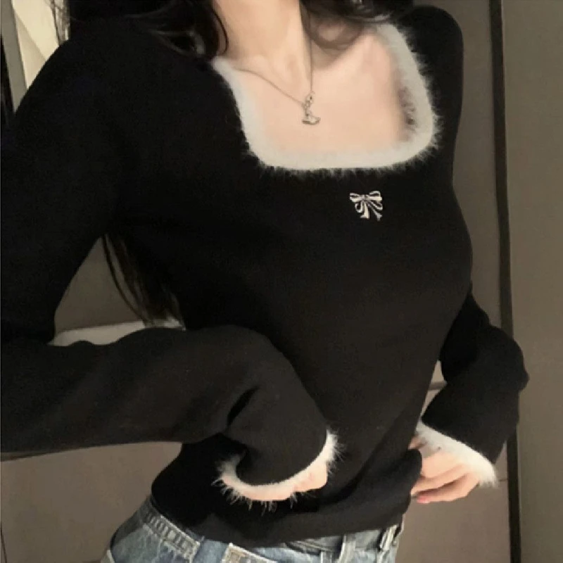 纯欲风高级感内搭打底衫女秋冬修身辣妹上衣德绒撞色拼接绣花T恤