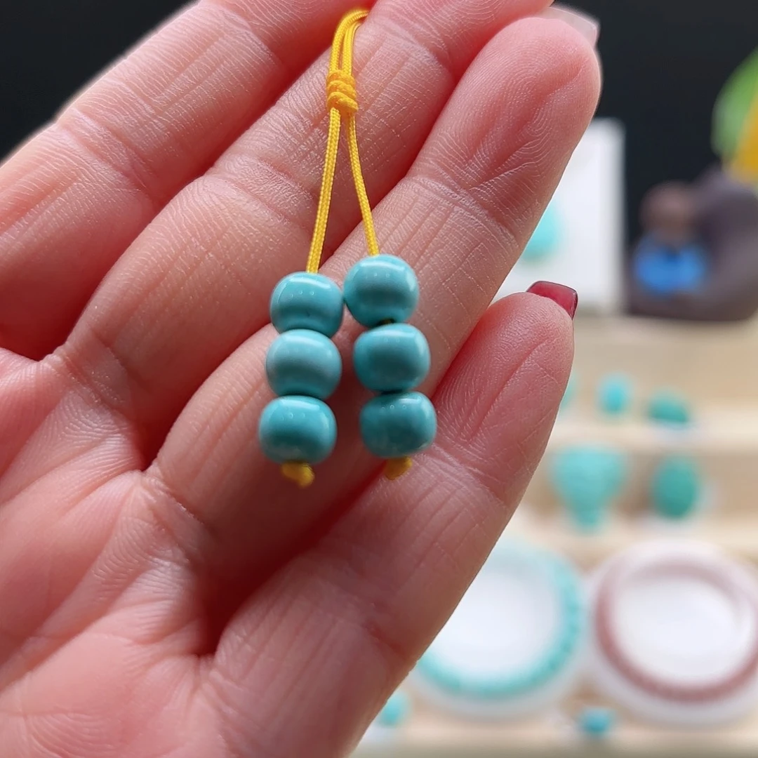 绿松石配饰未镶嵌