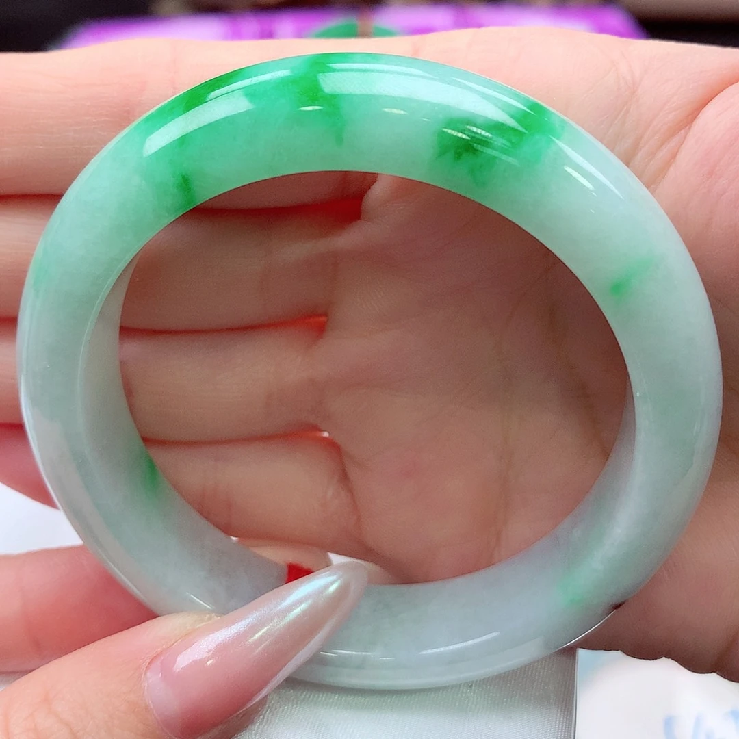 未镶嵌手镯翡翠翡翠