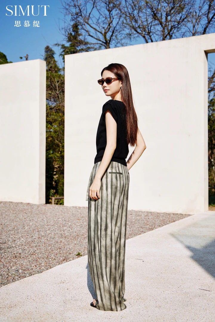 设计感竖条纹印染腰带直筒阔腿休闲裤