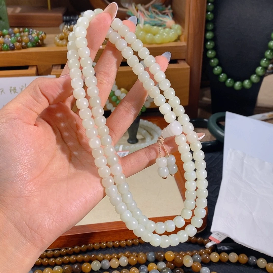 和田玉未镶嵌手链