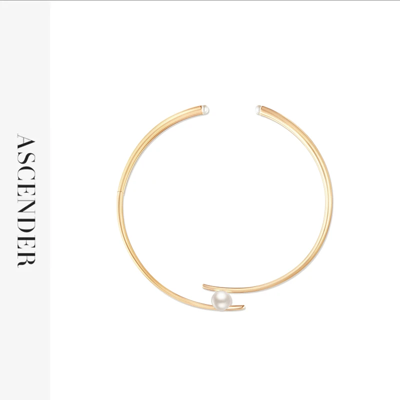 铜合金项链 TWISTED CHOCKER悬浮珍珠项圈秋冬胶囊系列