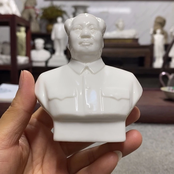 瓷片摆件摆件家居设计的设计师设计风格