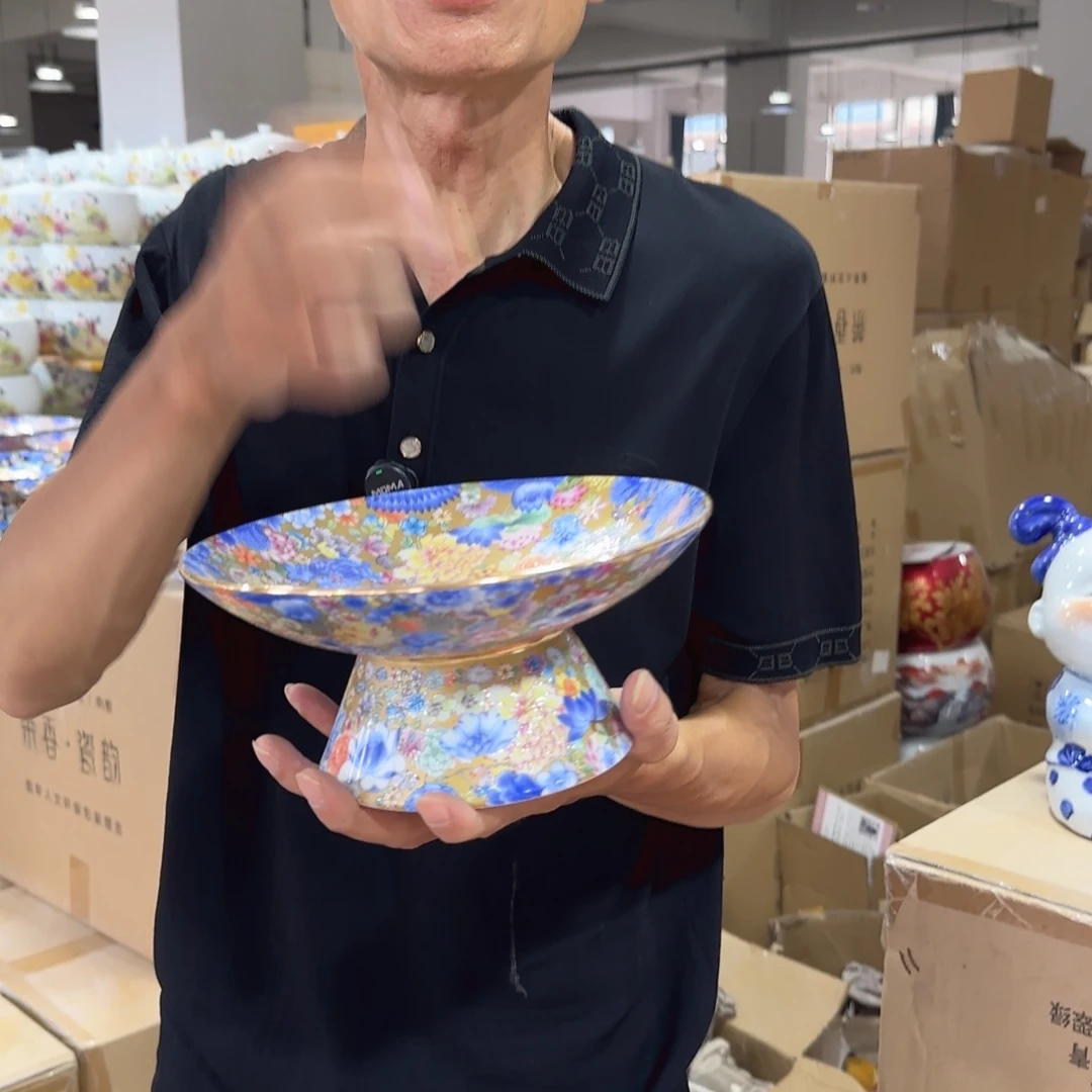 瓷片金地高脚果盘口径20厘米