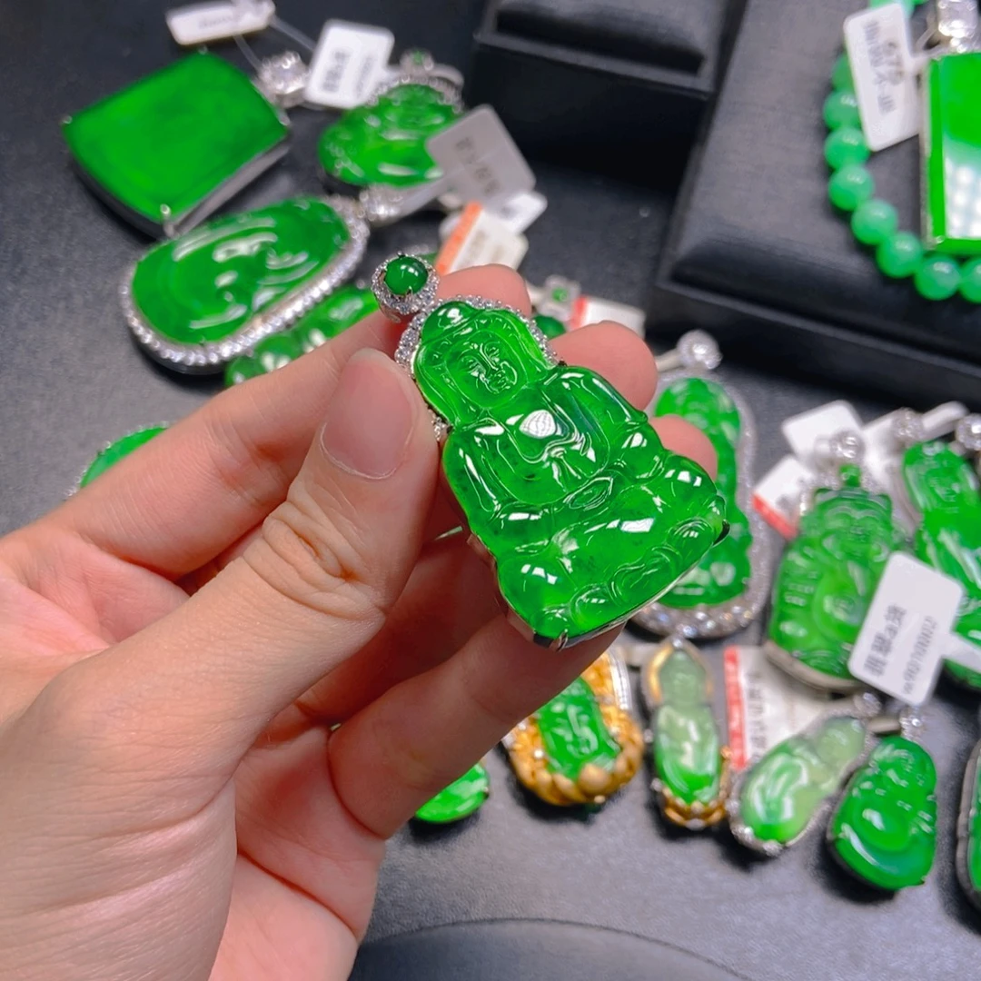 翡翠未镶嵌吊坠(不含链)