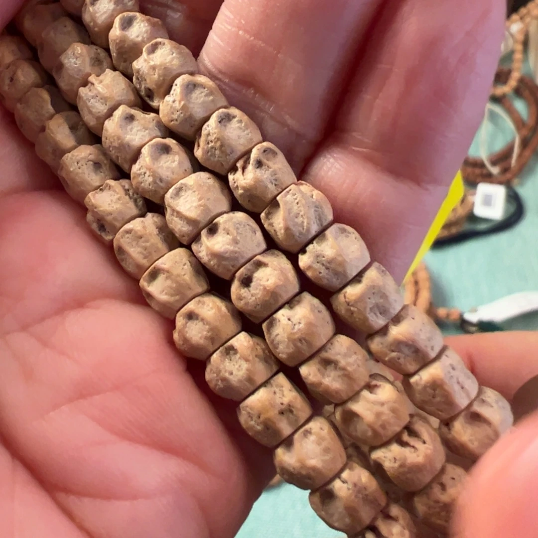 吊坠柏香籽/百香籽C4