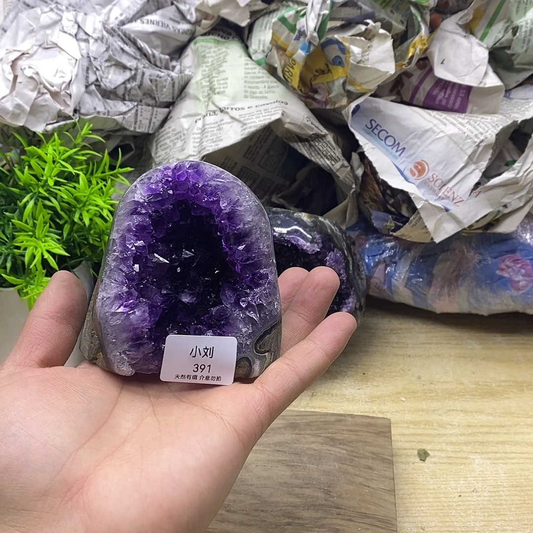 水晶未镶嵌大型摆件（非配饰）