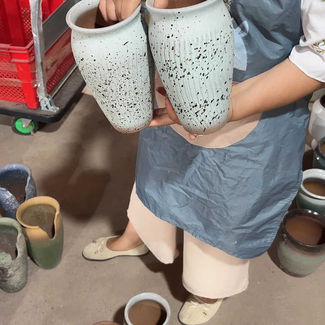 紫砂花盆口12高25两个