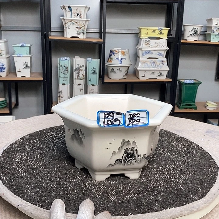 紫砂的花盆很漂亮6