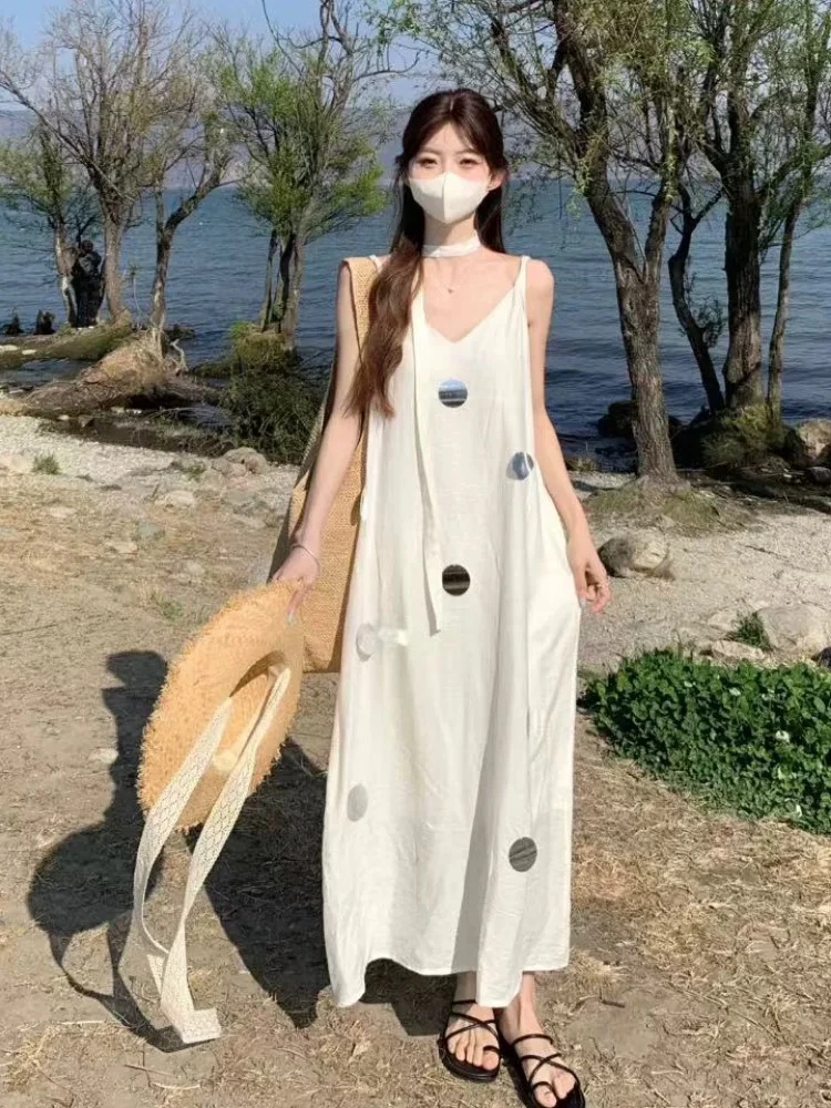 【崔】L0117 海边度假风连衣三亚马尔代夫多巴胺亮片沙滩吊带裙子女