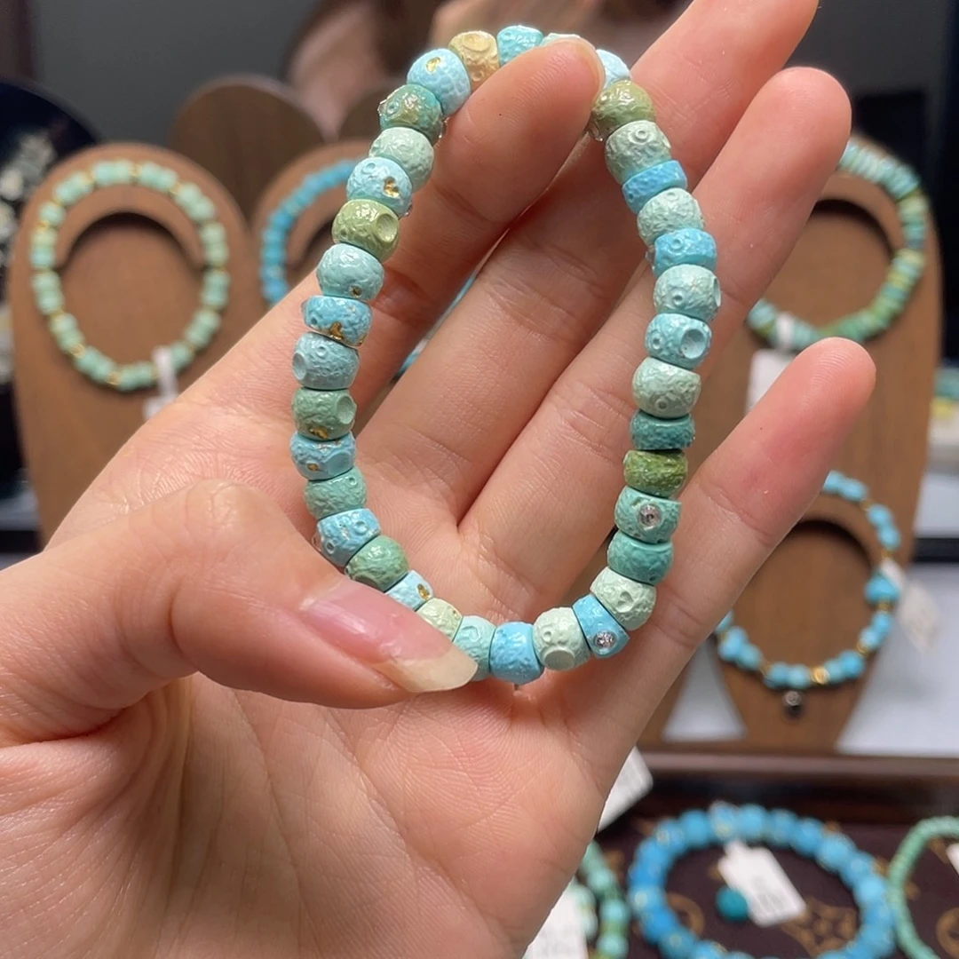 绿松石未镶嵌珠宝奇石18