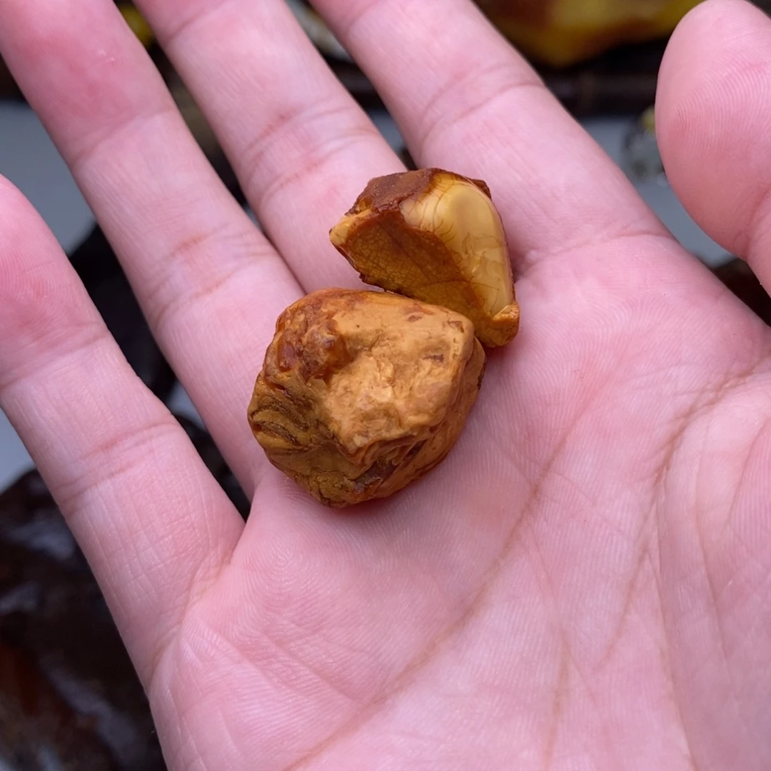 冬***雪定制琥珀天然蜜蜡