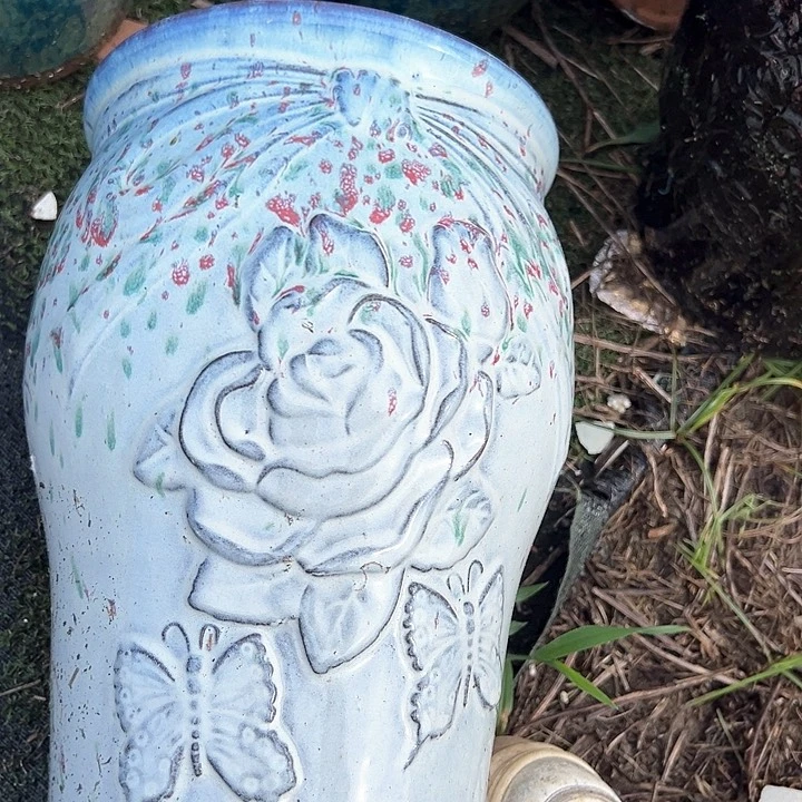 紫砂花盆口19高31清仓价。。。。。。。。。。。