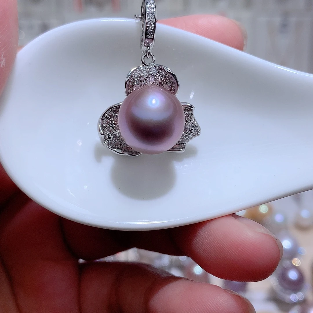 淡水珍珠未镶嵌吊坠(赠链)CC13.3mm