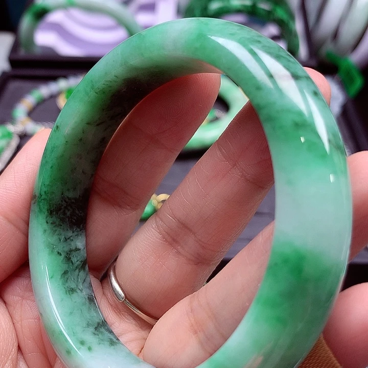 未镶嵌手镯翡翠翡翠手镯有纹