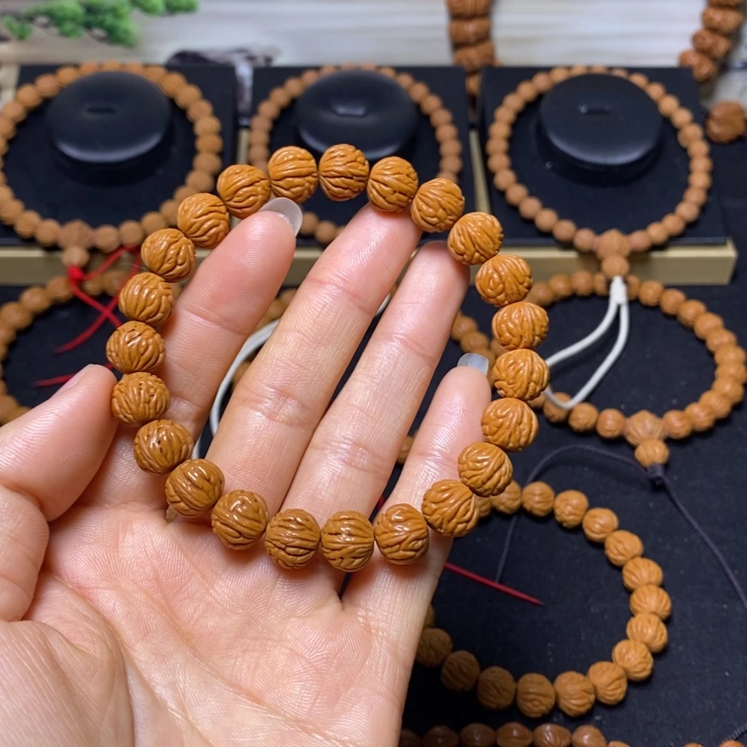 刚***哥手串桃核秦岭文玩桃核手串