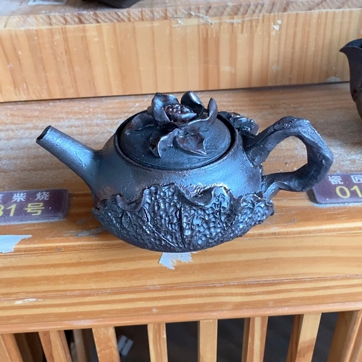 杯心**?柴烧鱼和鸡蛋小尾款